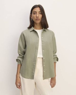 The Must-Have Shirt in Linen | Sage Green