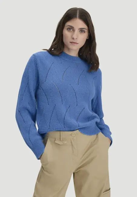 Relaxed knitted sweater made from pure alpaca
