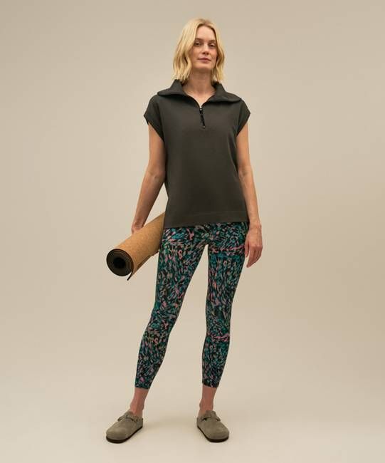 Enduro sculpting 7/8 leggings